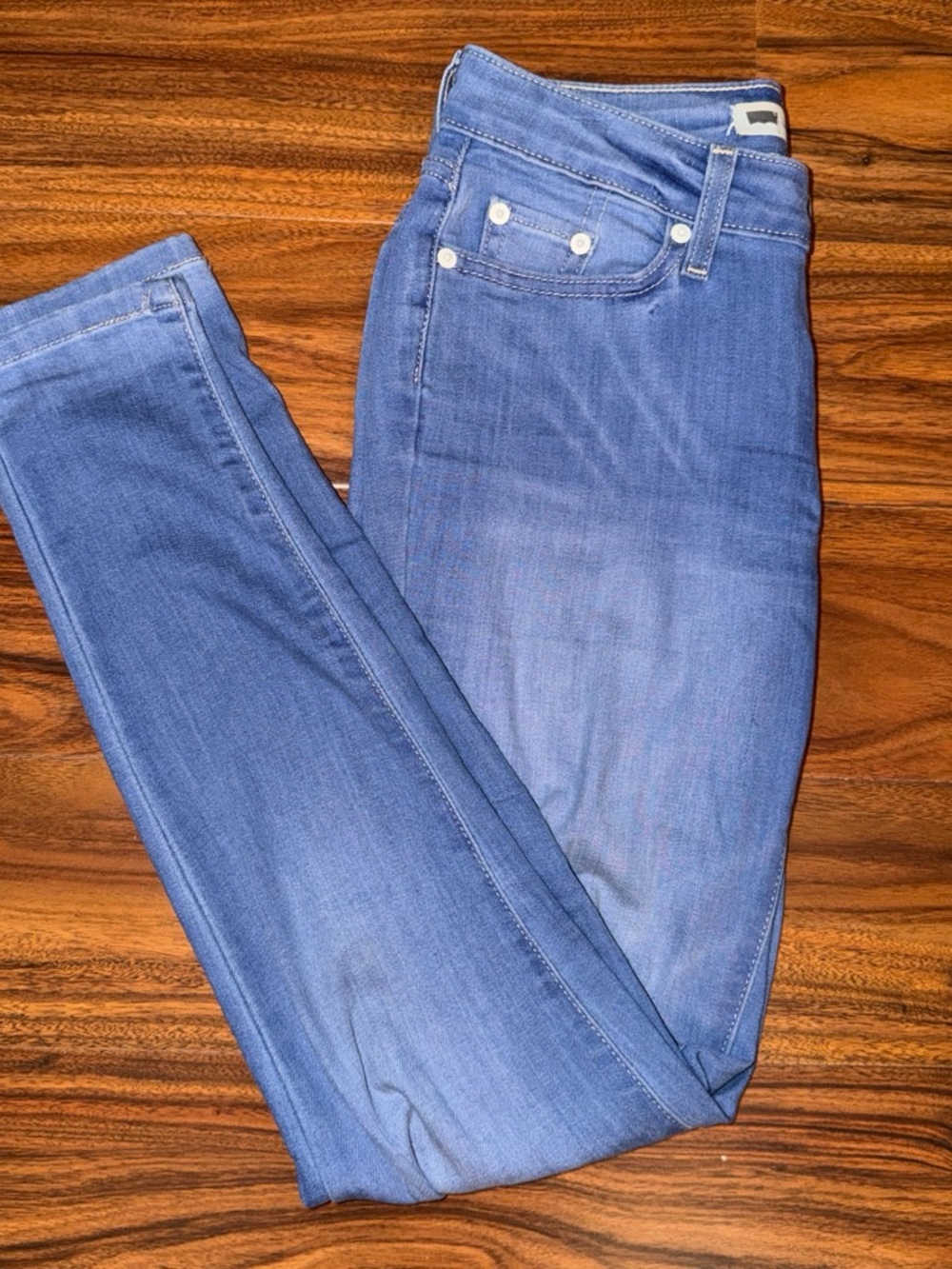 Levi's Women's Light Blue Skinny Jeans